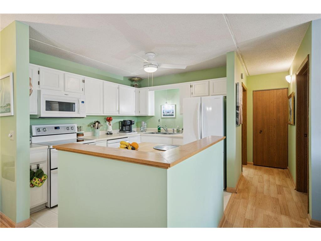 2601 Kenzie Terrace #330 Saint Anthony MN 55418 7046699 image13