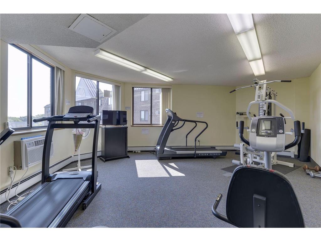 2601 Kenzie Terrace #402 Saint Anthony MN 55418 6805458 image18