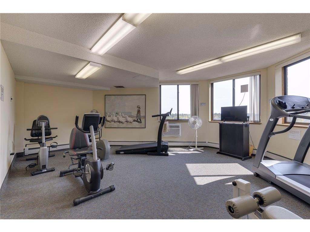 2601 Kenzie Terrace #402 Saint Anthony MN 55418 6805458 image21