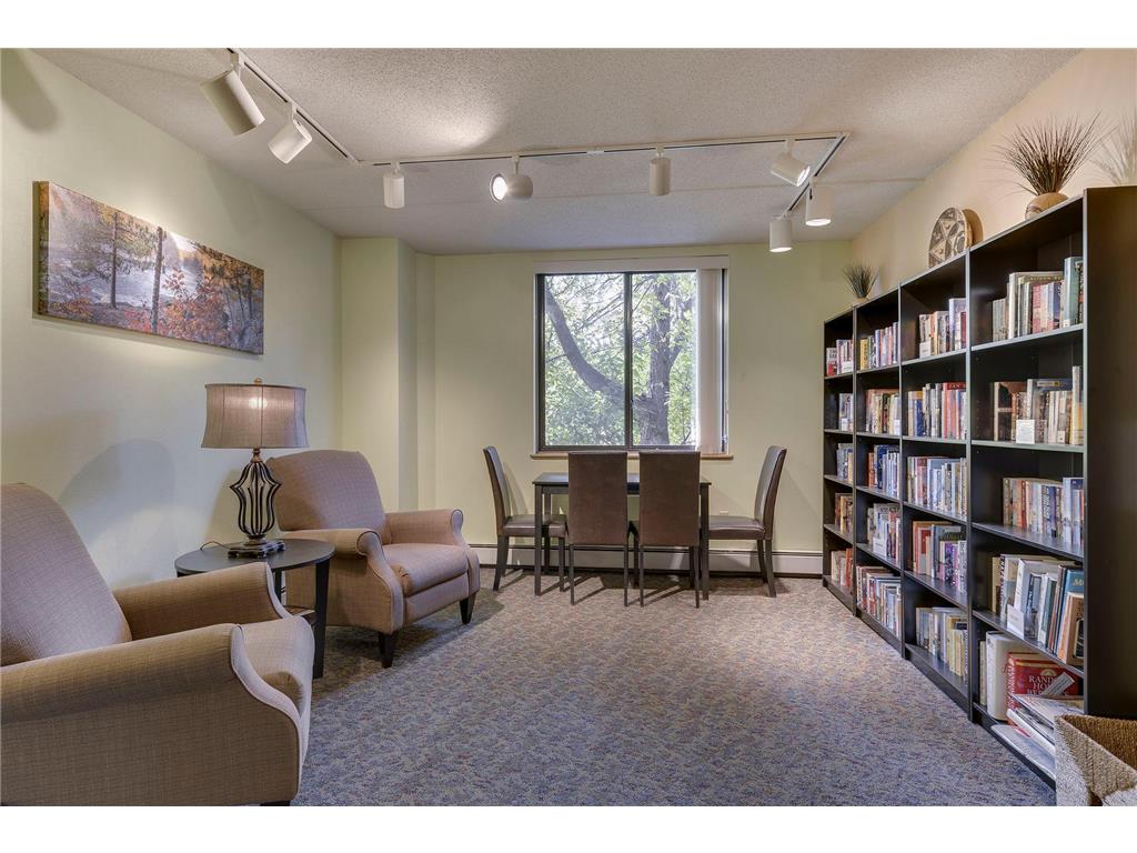 2601 Kenzie Terrace #402 Saint Anthony MN 55418 6805458 image25