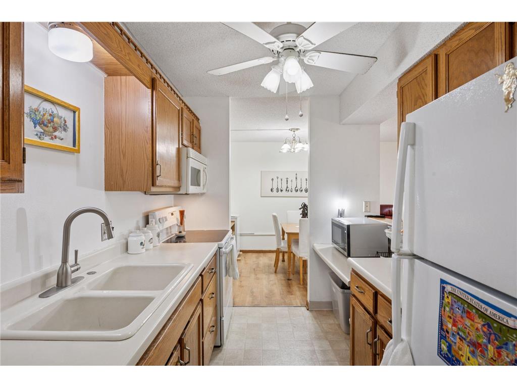 2601 Kenzie Terrace #402 Saint Anthony MN 55418 6805458 image7