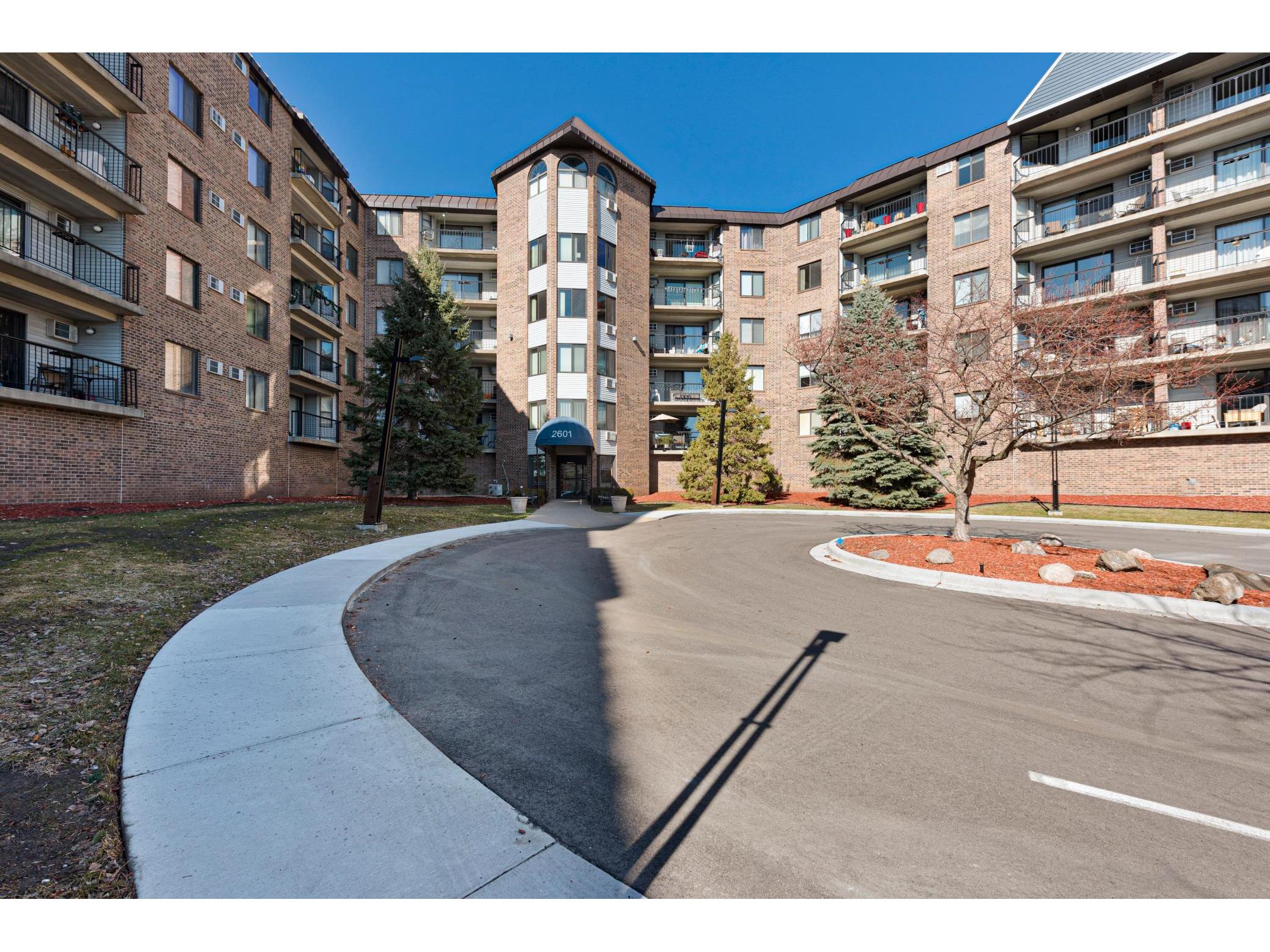 2601 Kenzie Terrace 519, Saint Anthony, MN 55418 MLS 5723788