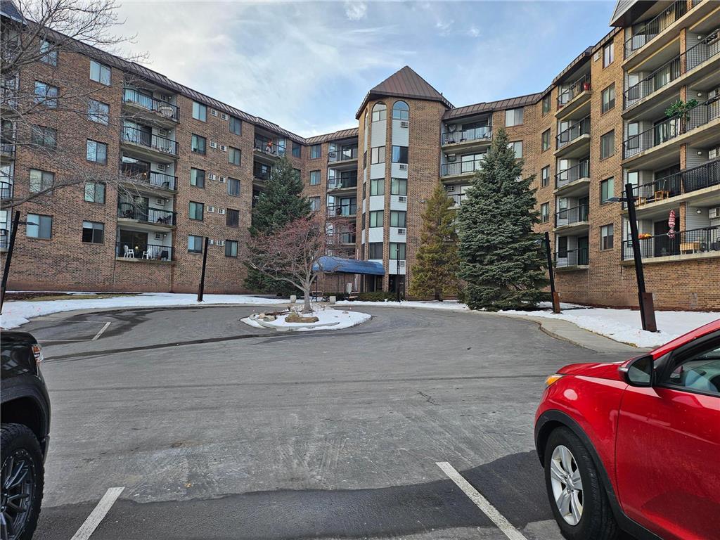 2601 Kenzie Terrace #519 Saint Anthony MN 55418 7041027 image1
