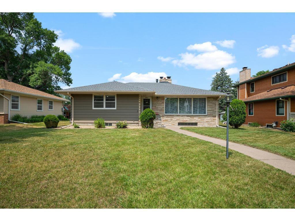 2601 Pahl Avenue Saint Anthony MN 55418 6394689 image1