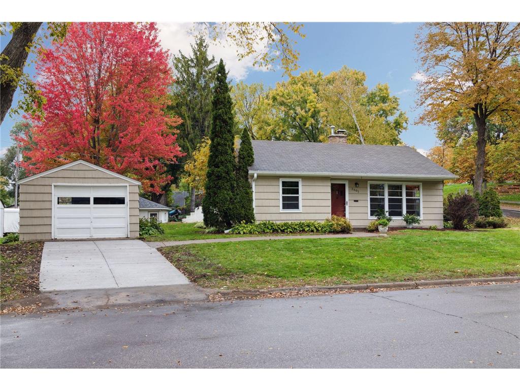 2601 Parkview Boulevard Robbinsdale MN 55422 6448546 image1