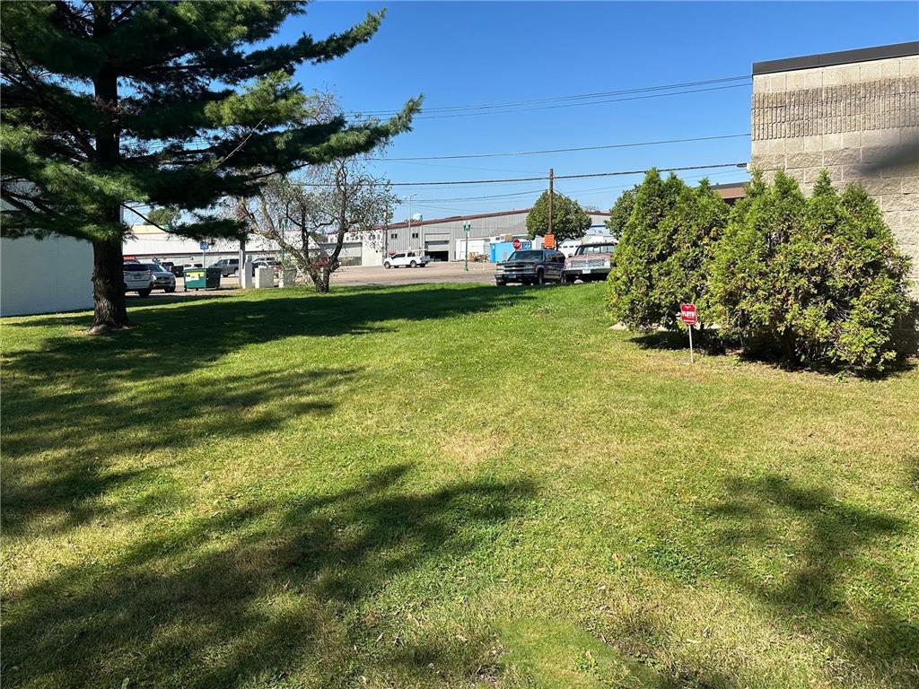 2603 7th Avenue E North Saint Paul MN 55109 6800115 image4