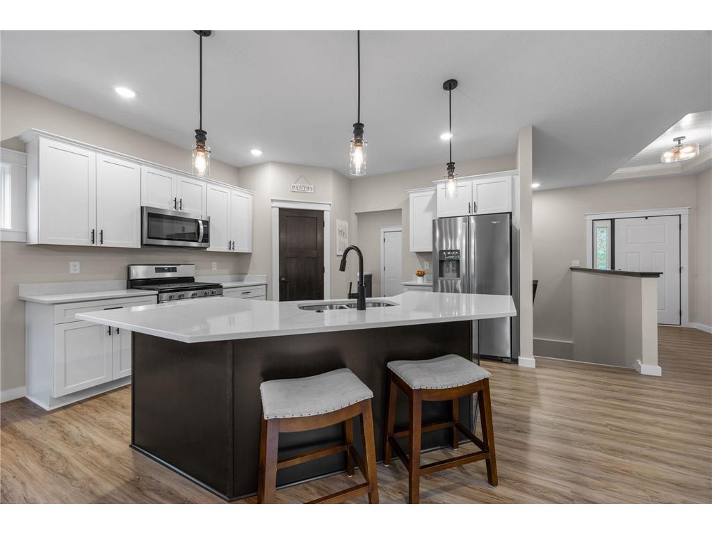 26030 24th Street W Zimmerman MN 55398 6800280 image1