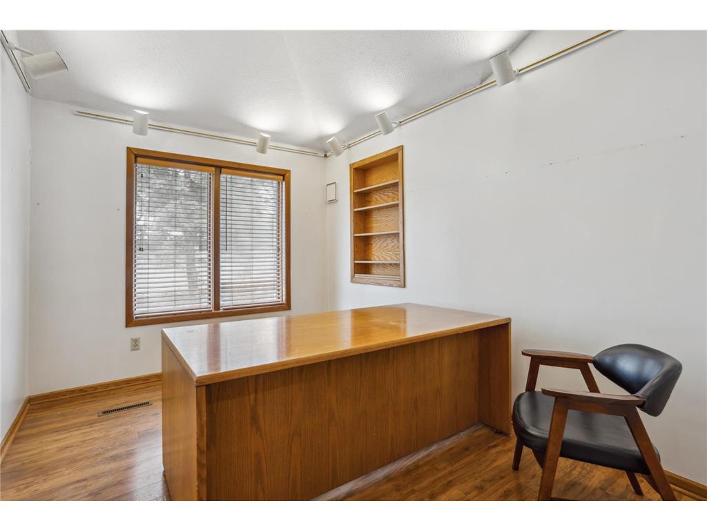 2605 Cliff Road E Burnsville MN 55337 6808652 image17