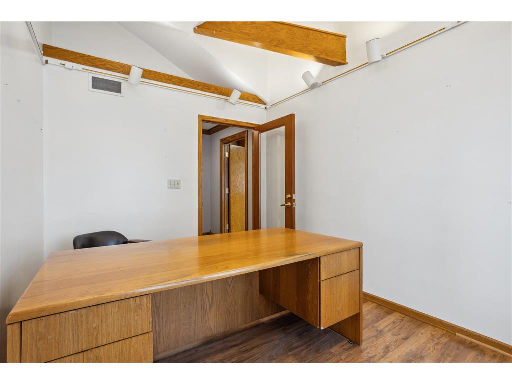 2605 Cliff Road E Burnsville MN 55337 6808652 image18