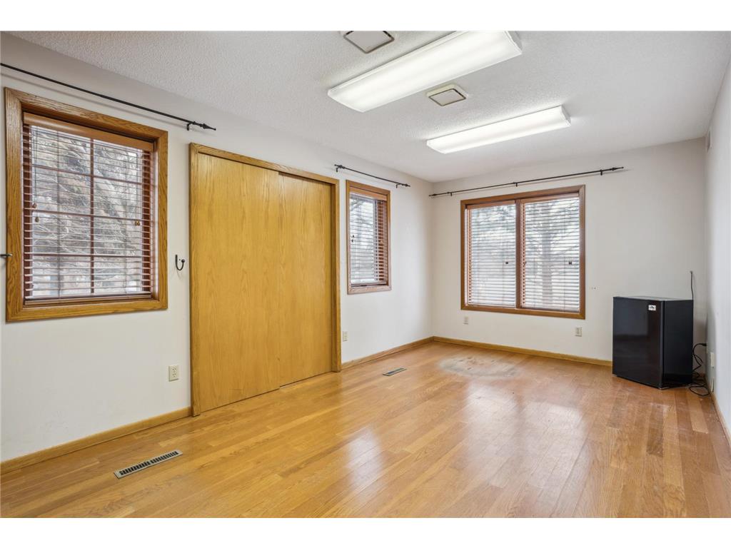 2605 Cliff Road E Burnsville MN 55337 6808652 image19