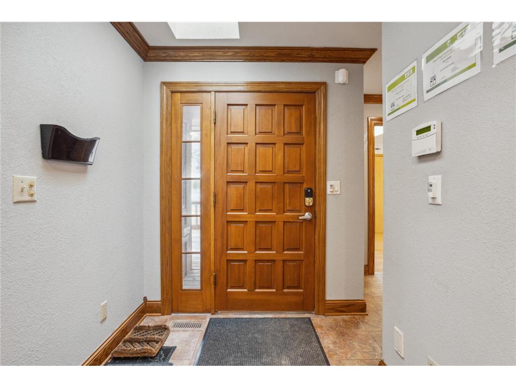 2605 Cliff Road E Burnsville MN 55337 6808652 image2