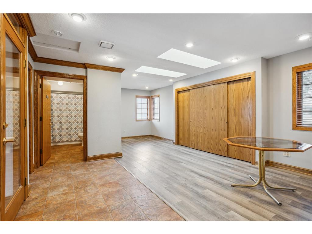 2605 Cliff Road E Burnsville MN 55337 6808652 image3