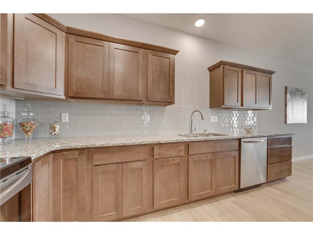 2605 Hanson Avenue Faribault MN 55021 7028132 image11