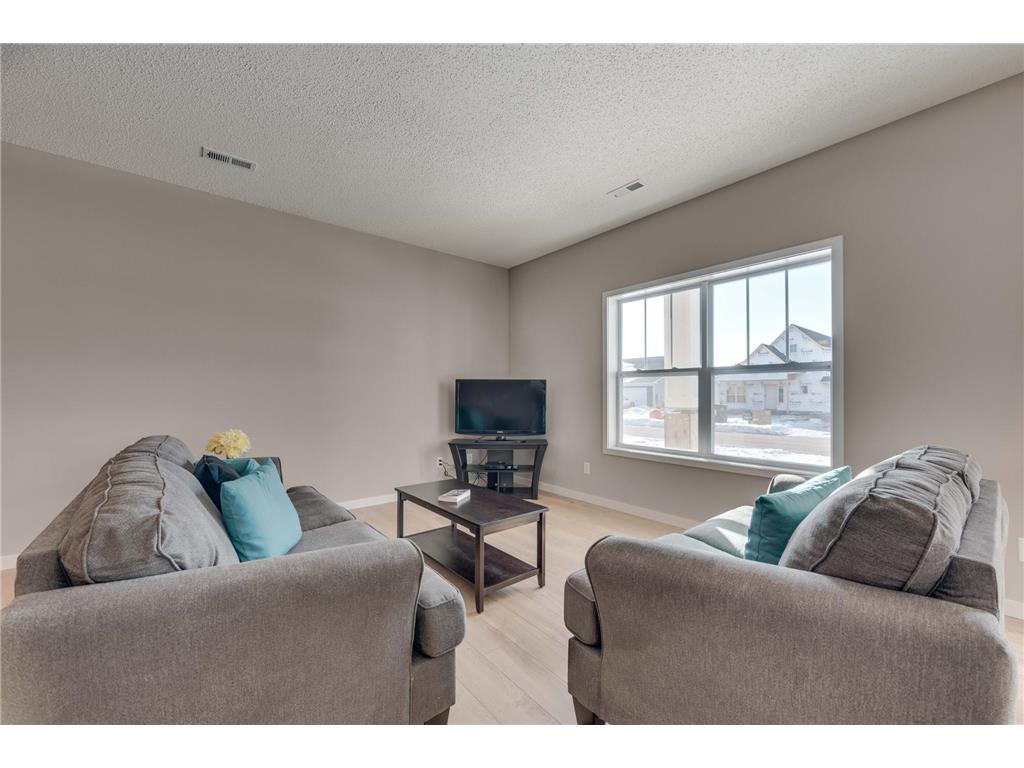 2605 Hanson Avenue Faribault MN 55021 7028132 image3