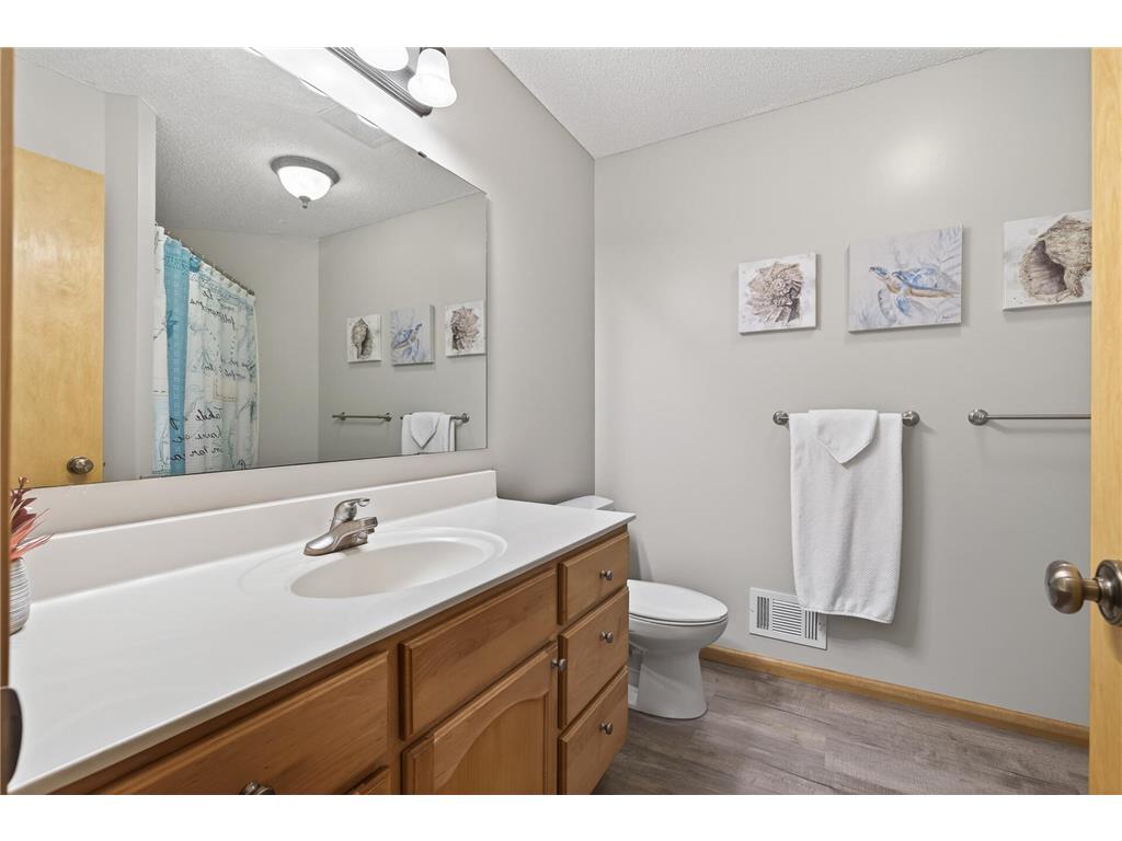 2605 King Avenue Shakopee MN 55379 7050740 image22