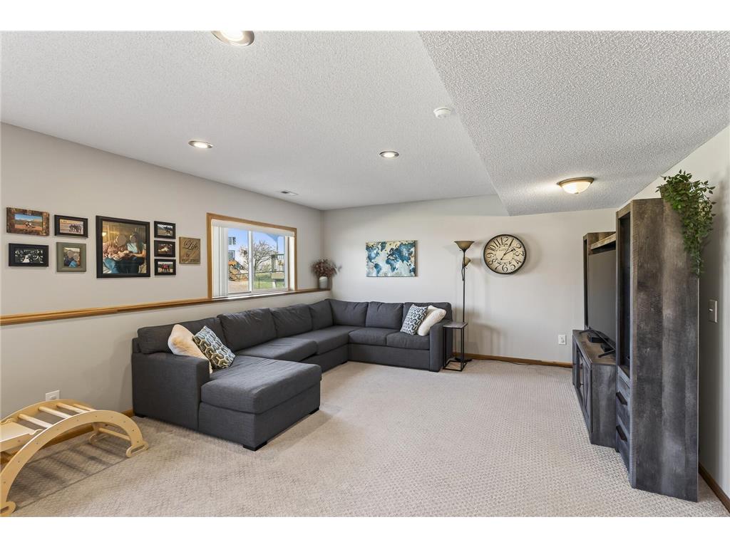 2605 King Avenue Shakopee MN 55379 7050740 image27