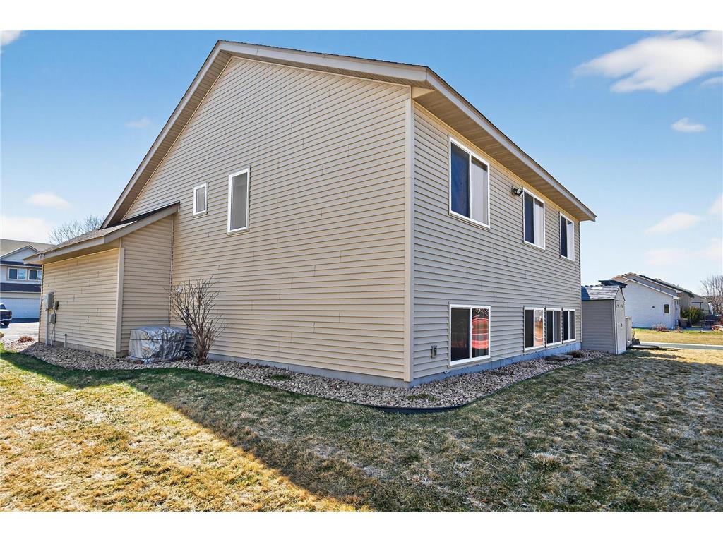 2605 King Avenue Shakopee MN 55379 7050740 image34