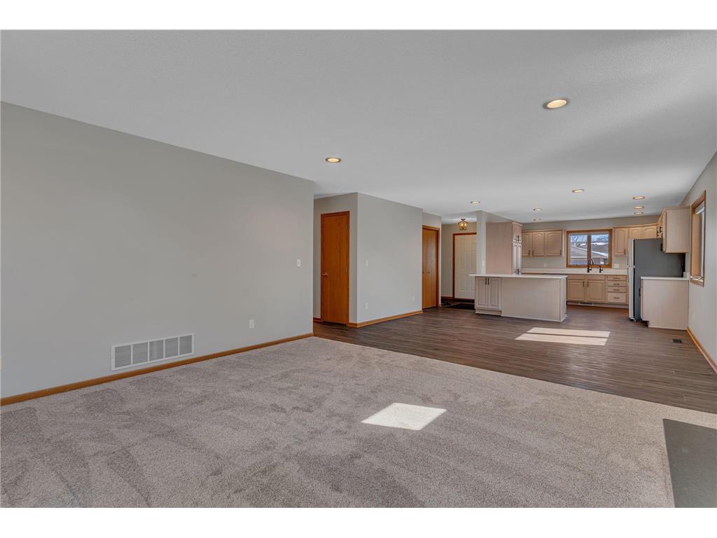 2608 10th Street SW Willmar MN 56201 7032688 image11