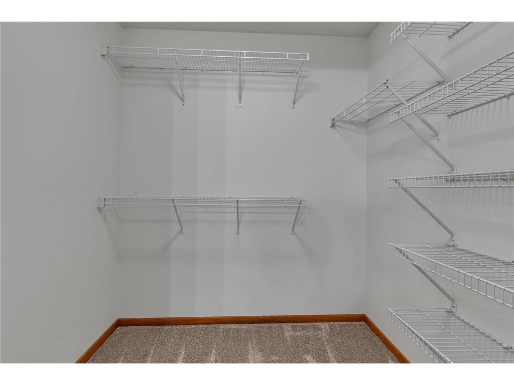 2608 10th Street SW Willmar MN 56201 7032688 image21