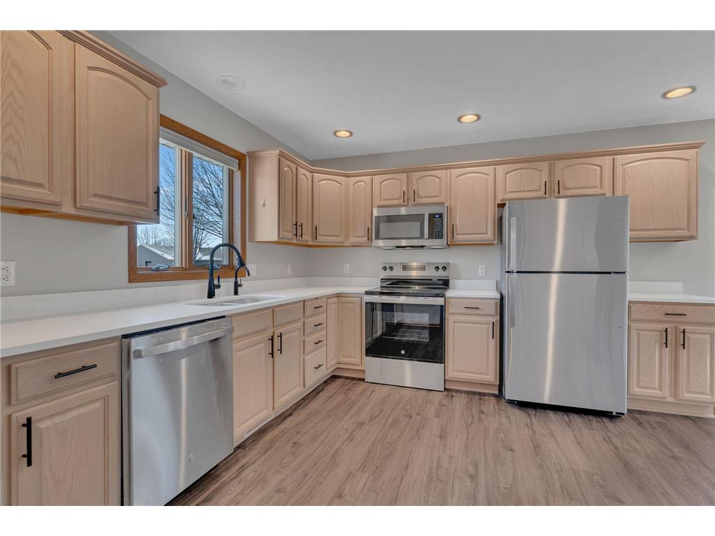 2608 10th Street SW Willmar MN 56201 7032688 image5