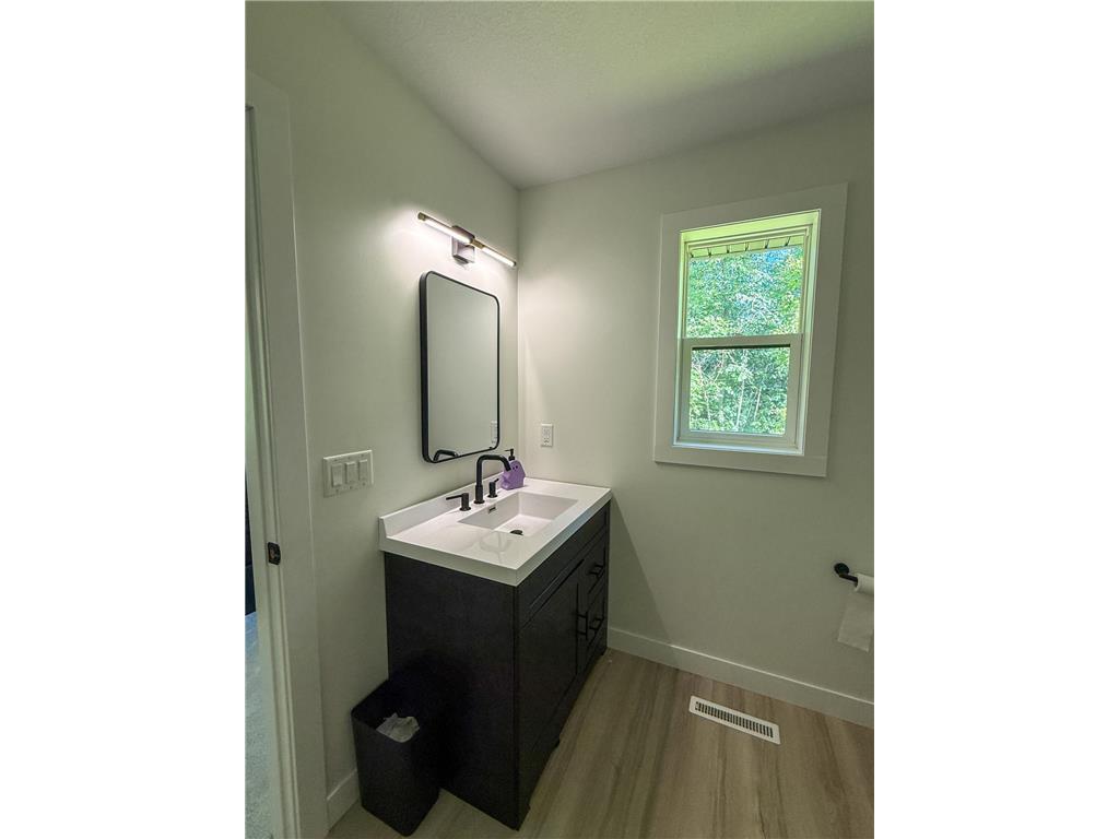 26085 Frank Hill Road Winona MN 55987 6773967 image23