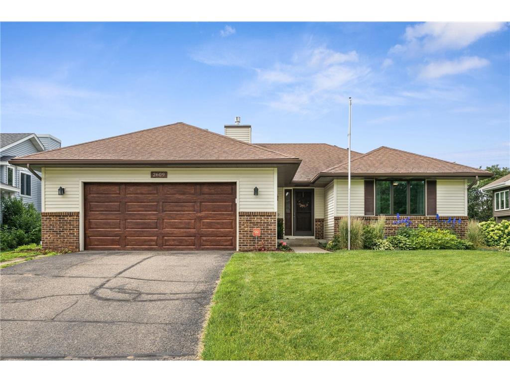 2609 Westcliffe Drive Burnsville MN 55306 6560129 image1