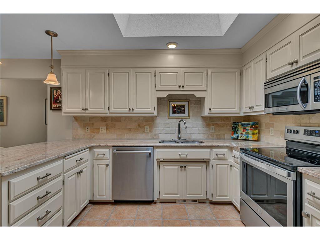 261 Park Avenue S Saint Cloud MN 56301 6789729 image4