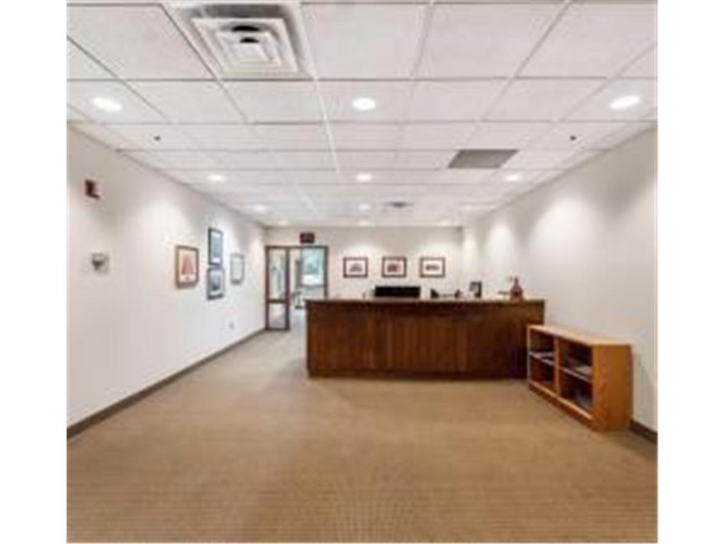 261 School Avenue Excelsior MN 55331 6718465 image10