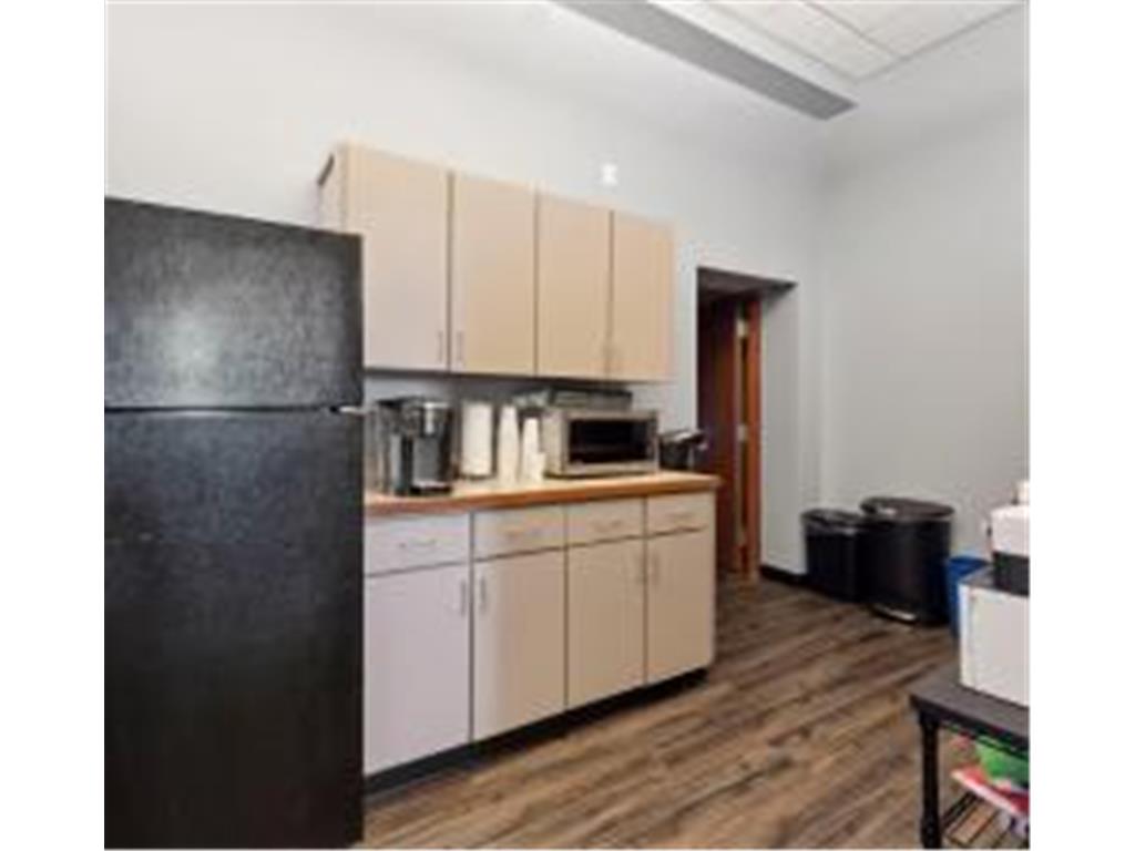 261 School Avenue Excelsior MN 55331 6718465 image17