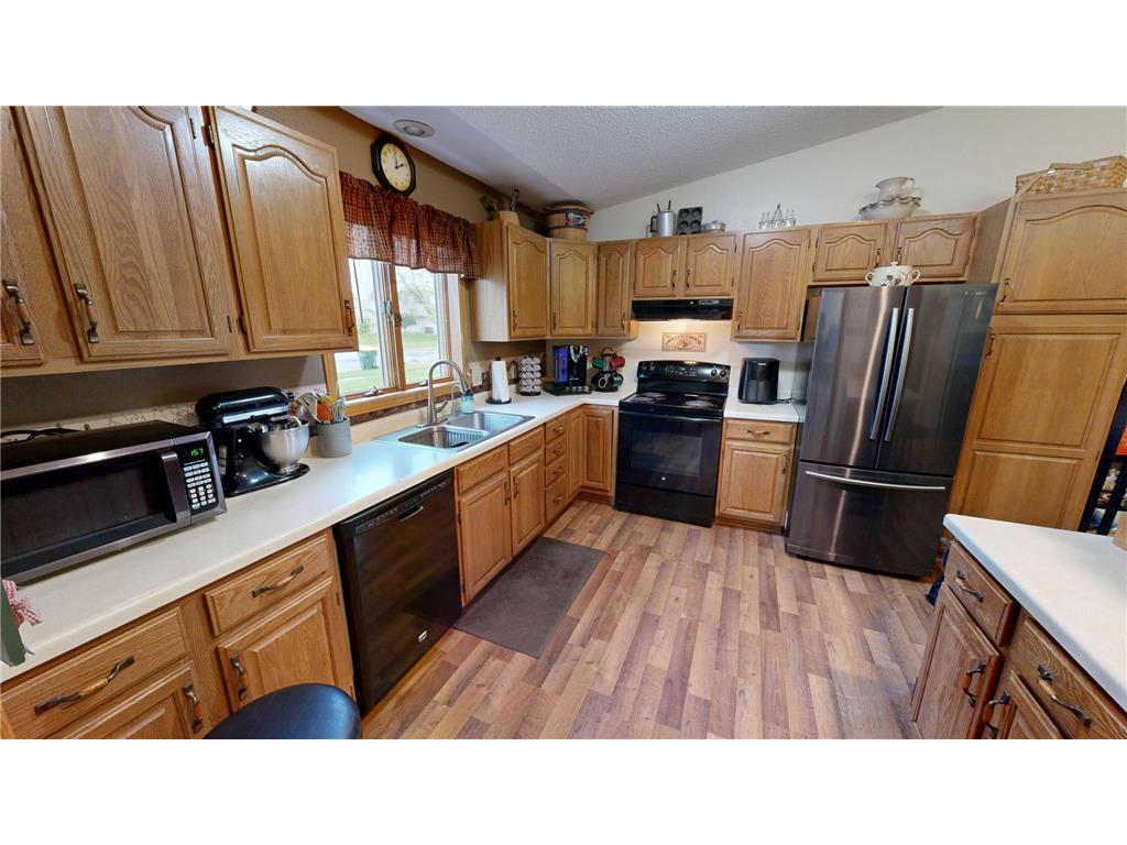 2610 9th Street SW Willmar MN 56201 6806492 image11