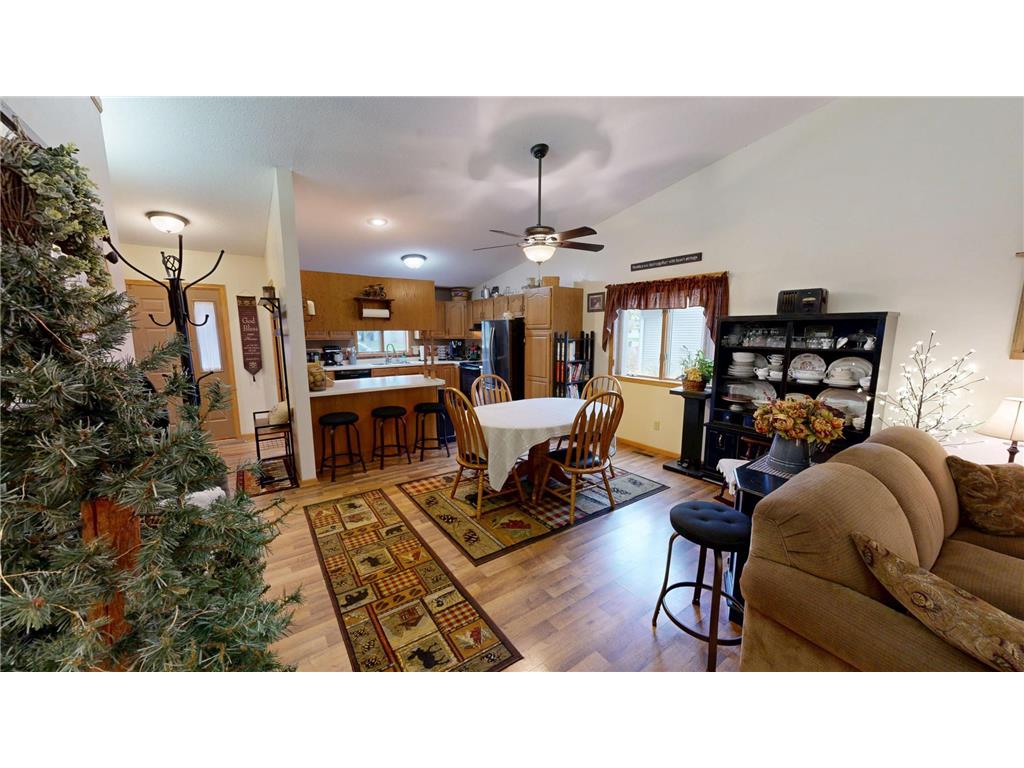 2610 9th Street SW Willmar MN 56201 6806492 image4