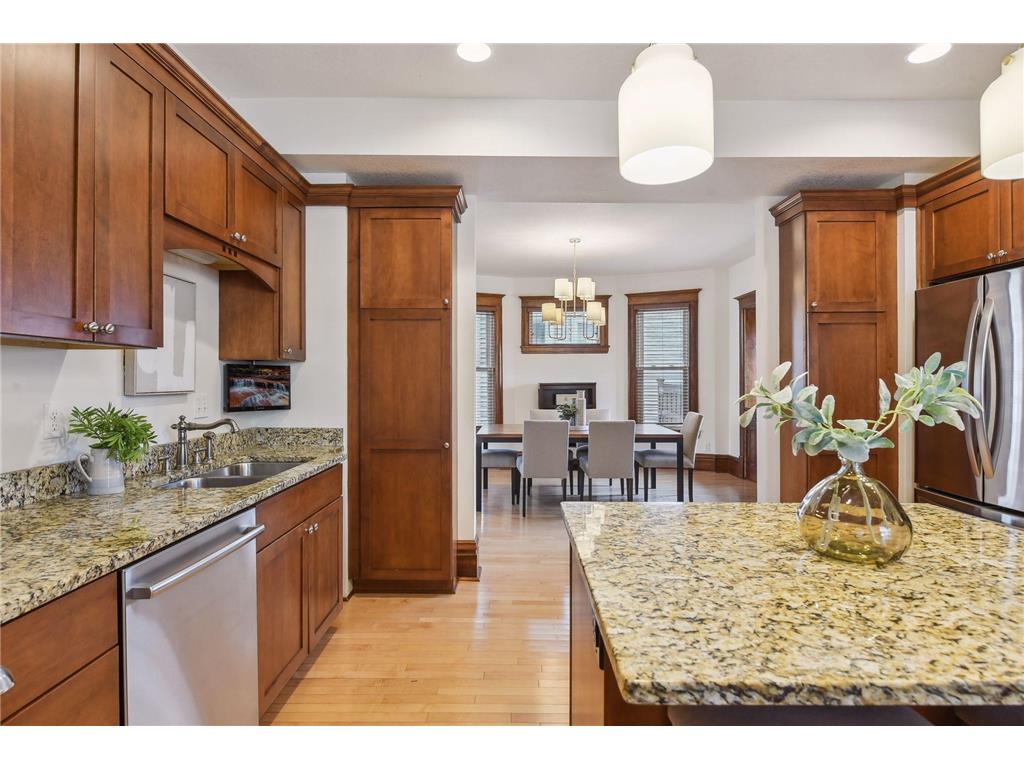 2610 Aldrich Avenue S Minneapolis MN 55408 6434416 image1