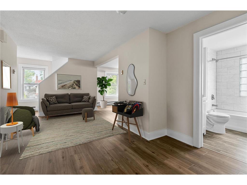2610 Dupont Avenue S #2 Minneapolis MN 55408 7027203 image1