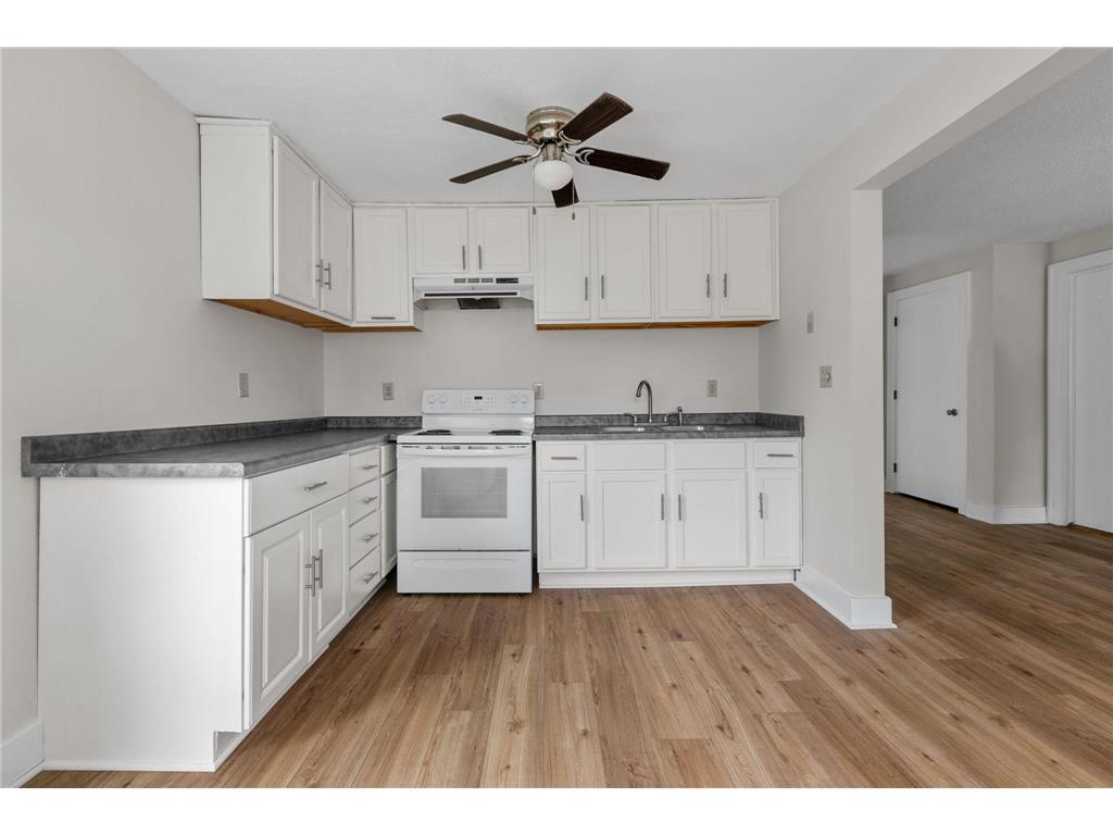 2610 Dupont Avenue S #2 Minneapolis MN 55408 7027203 image7