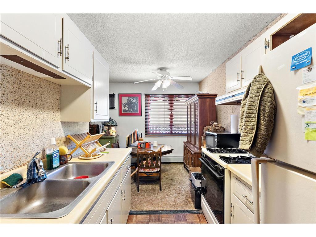 2610 Garfield Avenue #101 Minneapolis MN 55408 6826221 image7