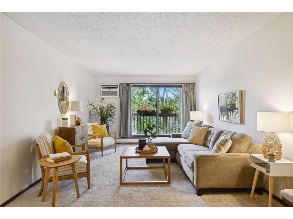 2610 Garfield Avenue #208 Minneapolis MN 55408 6417695 image1