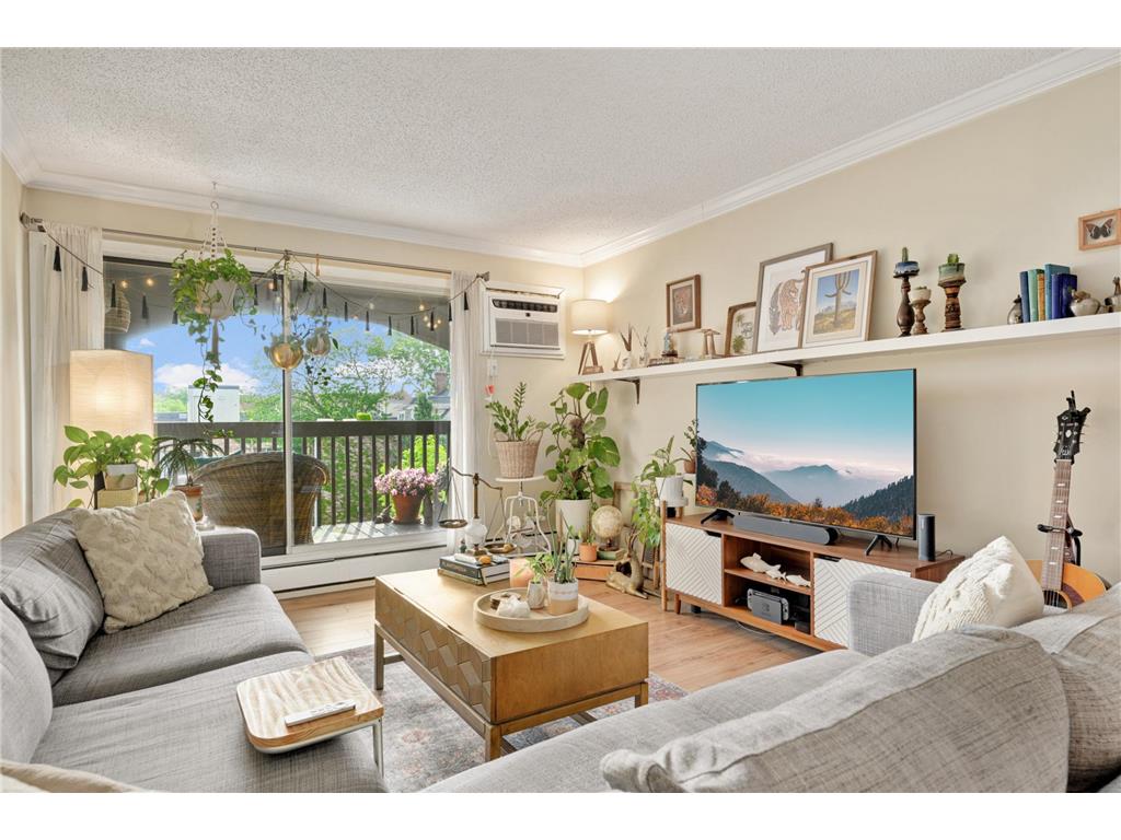 2610 Garfield Avenue #305 Minneapolis MN 55408 6537927 image1