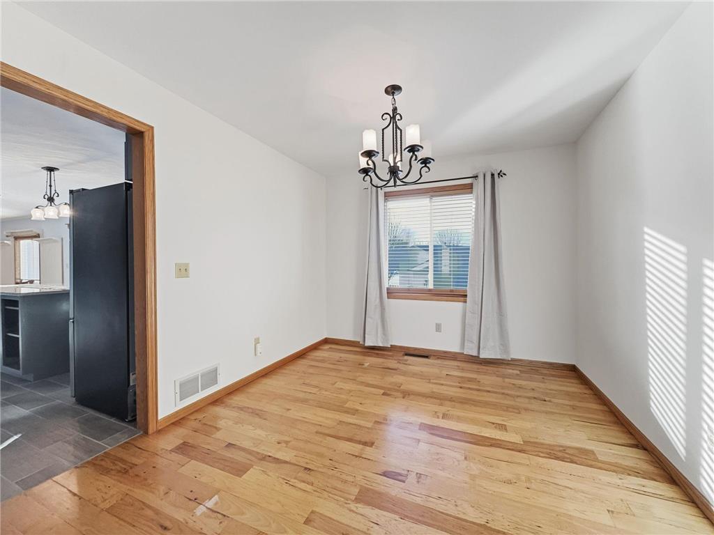 2610 Hydram Avenue N Oakdale MN 55128 7021537 image10