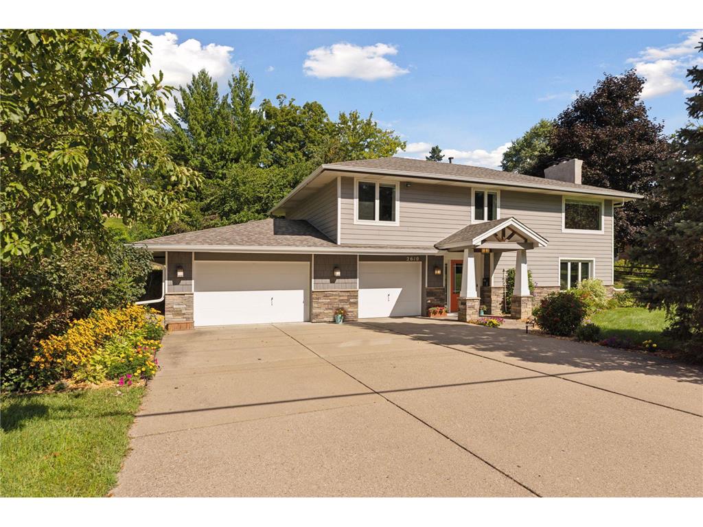 2610 Noble Avenue N Golden Valley MN 55422 6754167 image1