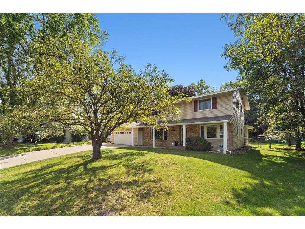 2610 Oak Drive White Bear Lake MN 55110 6611950 image1