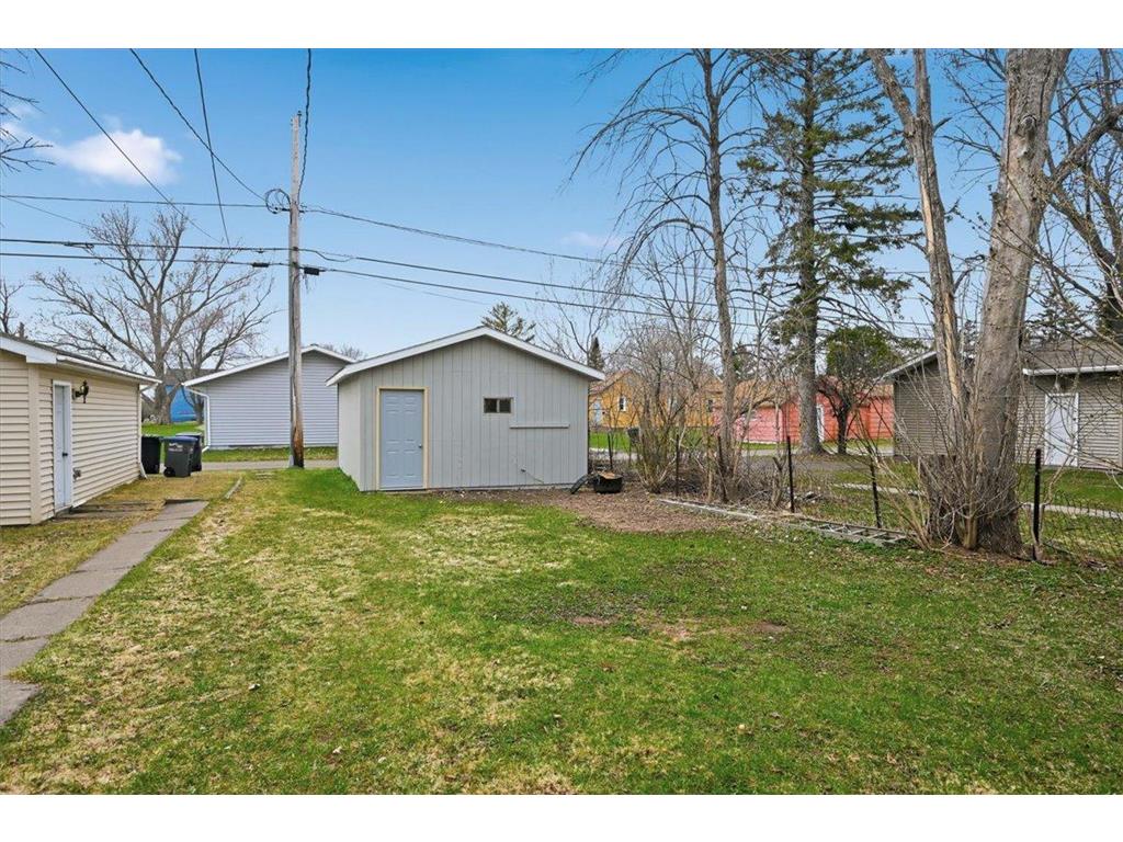 2611 Banks Avenue Superior WI 54880 7073221 image4
