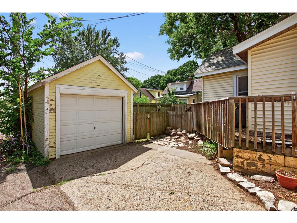 2611 E 38th Street Minneapolis MN 55406 7073715 image25