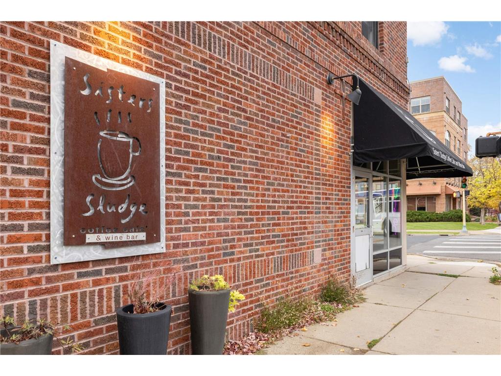 2611 E 38th Street Minneapolis MN 55406 7073715 image31