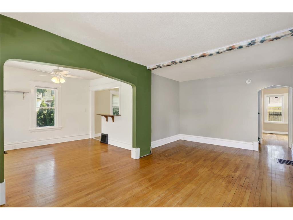 2611 E 38th Street Minneapolis MN 55406 7073715 image4