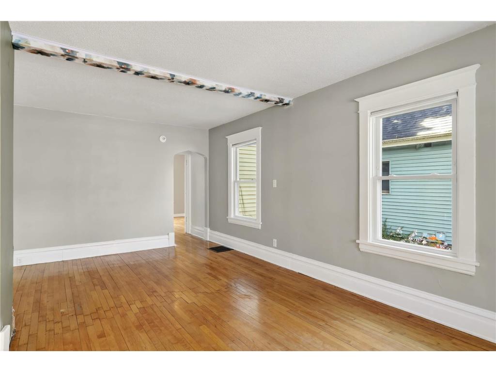 2611 E 38th Street Minneapolis MN 55406 7073715 image5