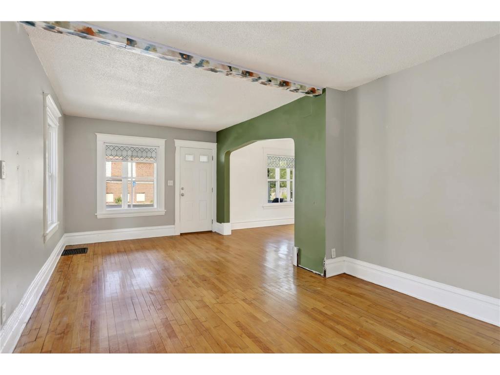 2611 E 38th Street Minneapolis MN 55406 7073715 image7