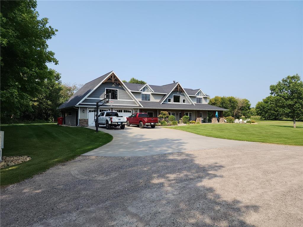 2611 Liberty Road NE Alexandria MN 56308 6418229 image1