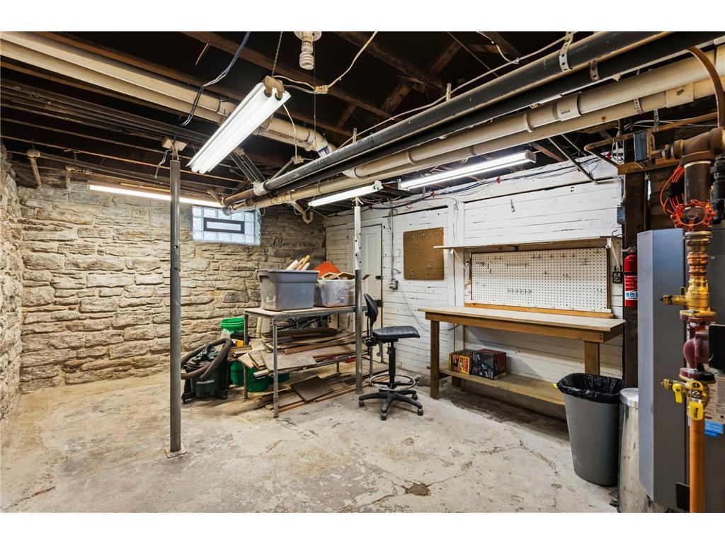 2612 15th Avenue S Minneapolis MN 55407 7066468 image40