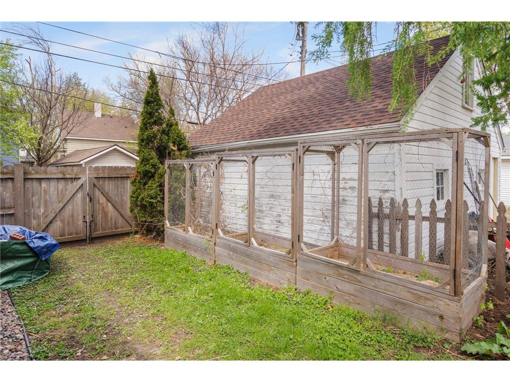 2612 15th Avenue S Minneapolis MN 55407 7066468 image48