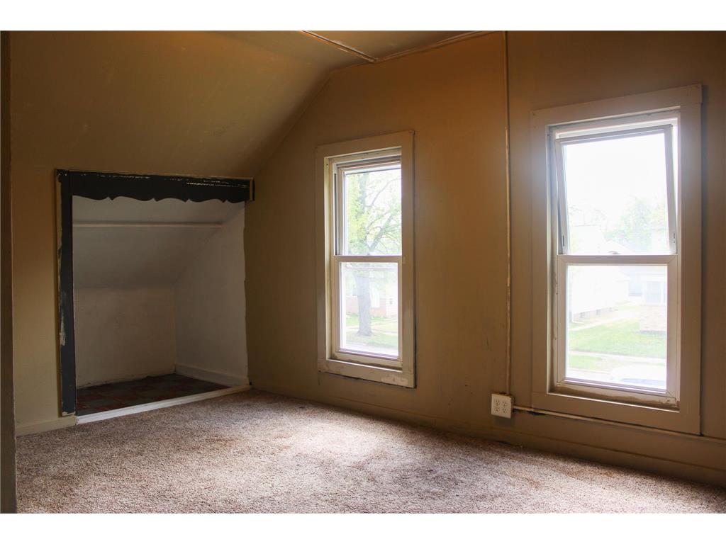 2612 3rd Avenue W Hibbing MN 55746 6719413 image16